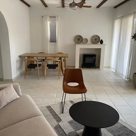 Σπίτι διακοπών 3 Bedroom House Regina Gardens Πάφος