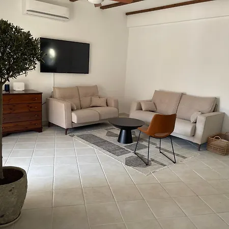 3 Bedroom House Regina Gardens Holiday home *