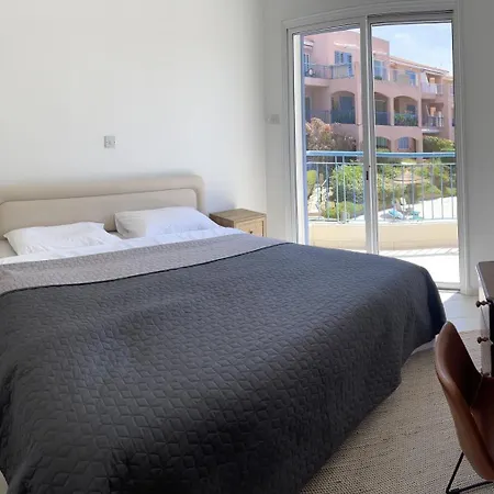 Ferienhaus 3 Bedroom House Regina Gardens Paphos